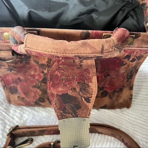 Like New Odi Lynch Medium Large Doctor Bag w/ Strap in Floral Print Leather No14 - Picture 9 of 13